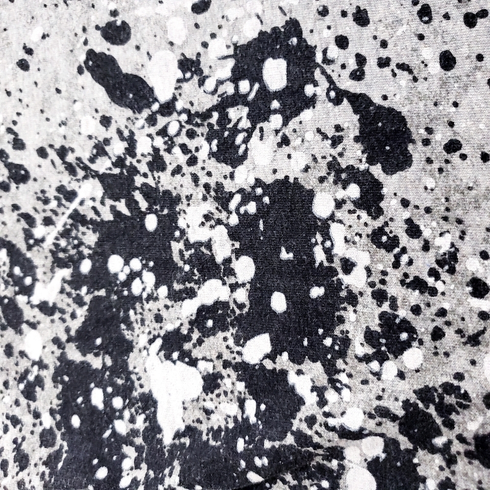 Encrypted Statue/Liberty Black Spatter Tshirt - Picture 4 of 7
